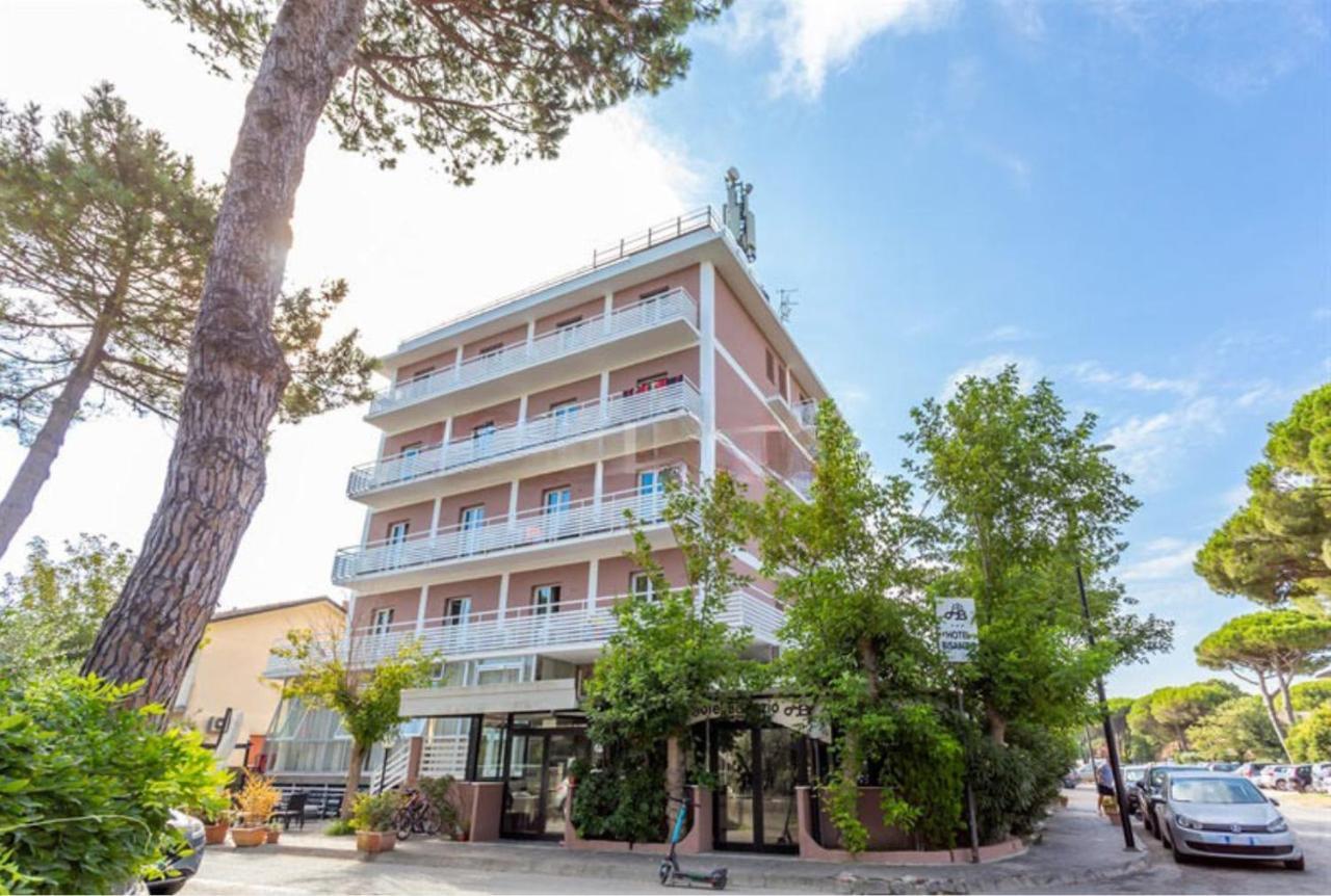 Hotel La Torre Cervia Esterno foto