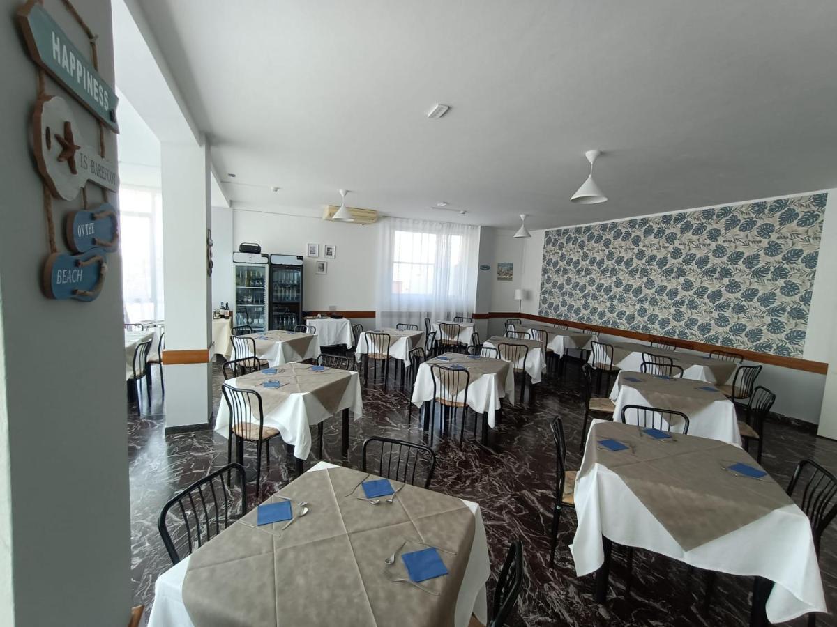 Hotel La Torre Cervia Esterno foto
