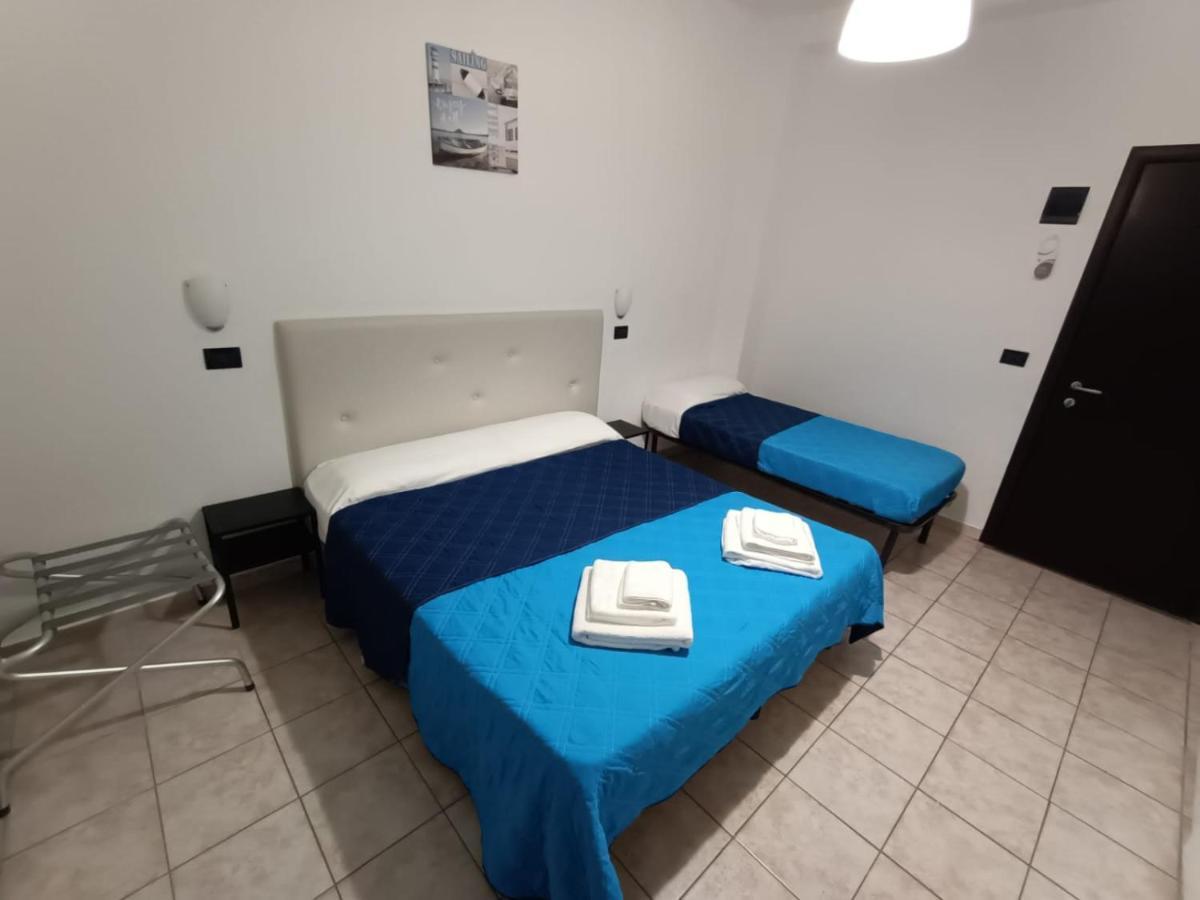 Hotel La Torre Cervia Esterno foto