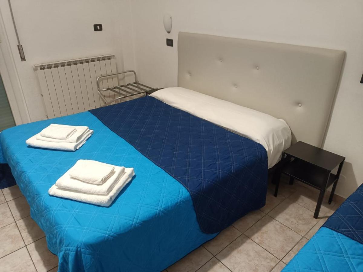 Hotel La Torre Cervia Esterno foto